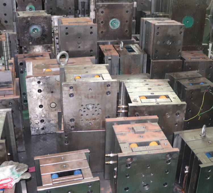 硅膠制品為什么要先開樣品模具？